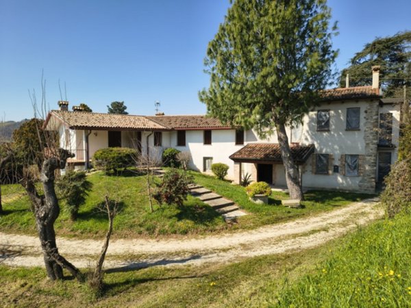 casa indipendente in vendita a Rovolon in zona Carbonara