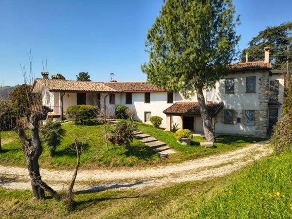 casa indipendente in vendita a Rovolon in zona Carbonara
