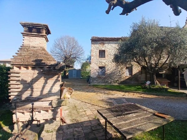 casa indipendente in vendita a Rovolon in zona Bastia