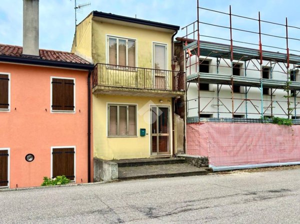 casa indipendente in vendita a Rovolon