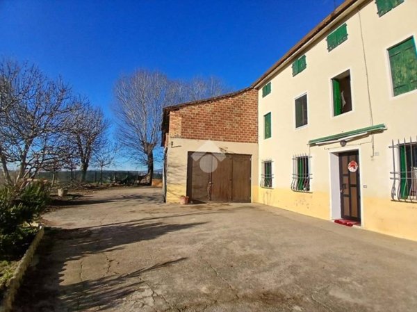 casa indipendente in vendita a Rovolon in zona Bastia