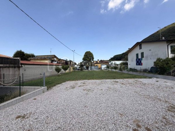terreno edificabile in vendita a Rovolon