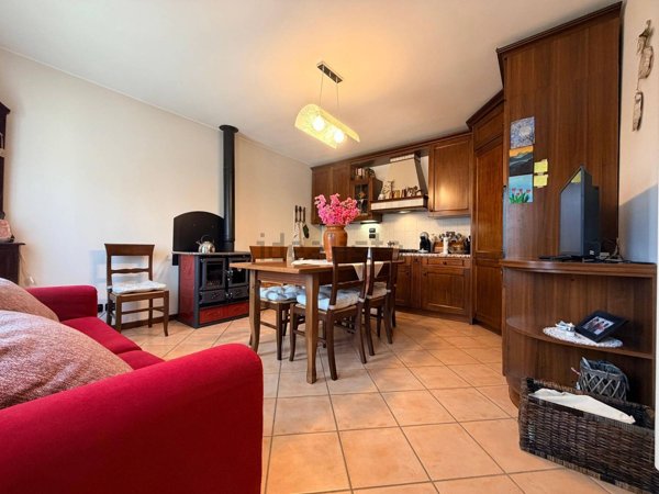 appartamento in vendita a Rovolon in zona Bastia