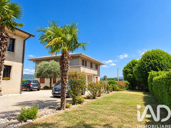 casa indipendente in vendita a Rovolon in zona Bastia