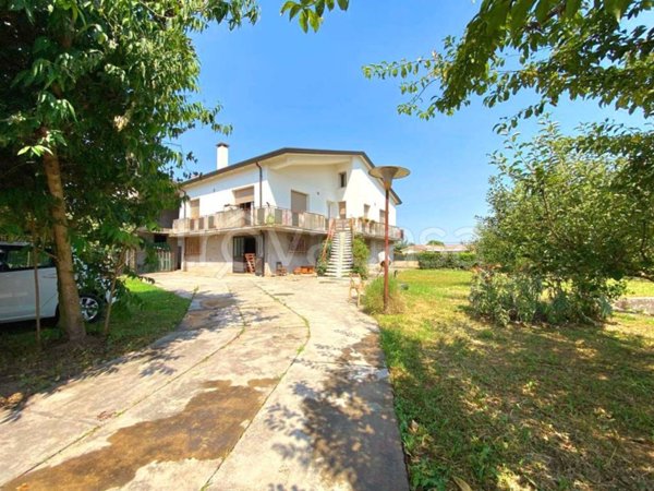casa indipendente in vendita a Rubano in zona Sarmeola