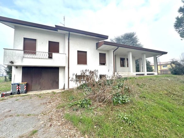 casa indipendente in vendita a Rubano in zona Villaguattera