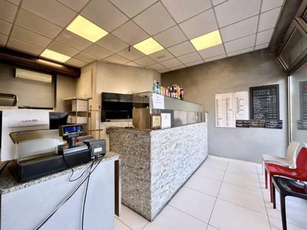 locale commerciale in vendita a Rubano in zona Bosco