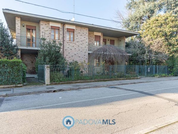 casa indipendente in vendita a Rubano in zona Sarmeola