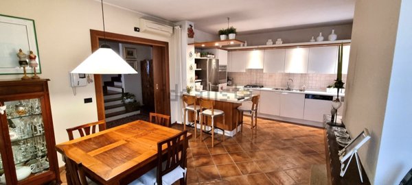 casa indipendente in vendita a Rubano in zona Villaguattera