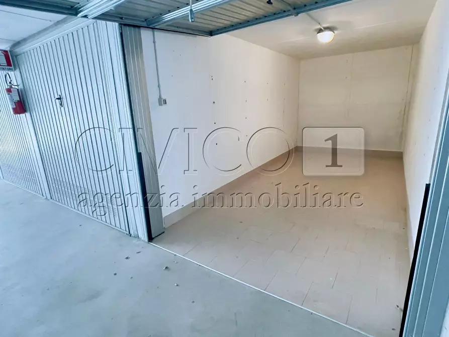 locale di sgombero in vendita a Rubano