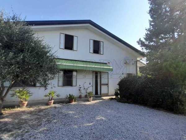 casa indipendente in vendita a Rubano in zona Villaguattera