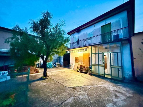 casa indipendente in vendita a Rubano in zona Sarmeola