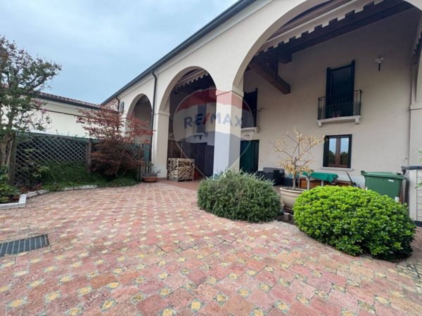 casa indipendente in vendita a Rubano in zona Bosco