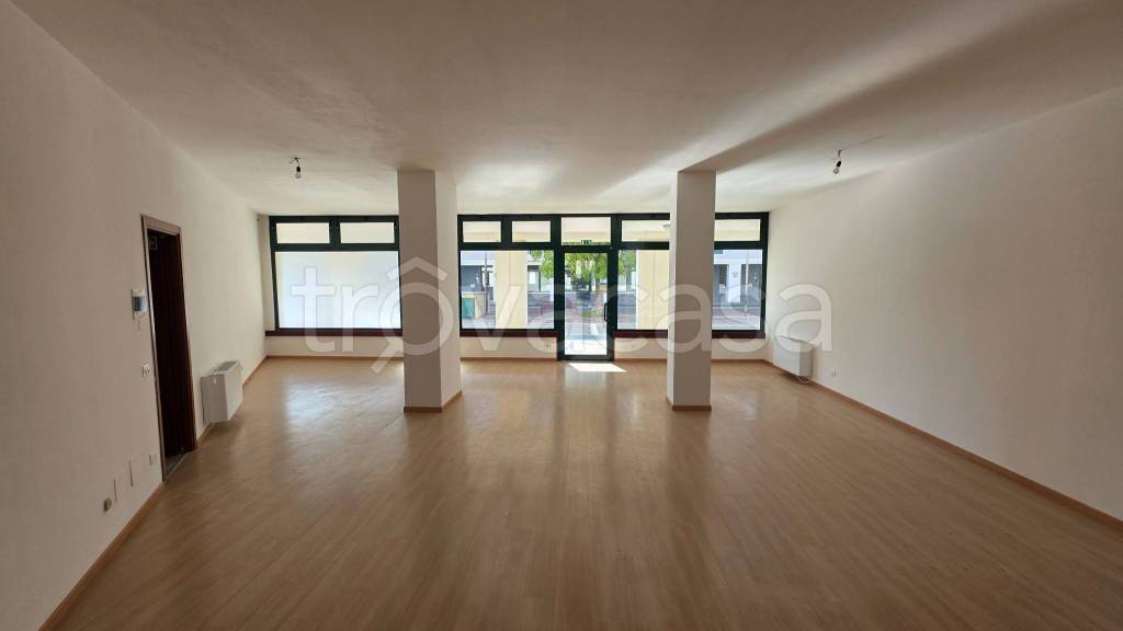 negozio in vendita a Rubano