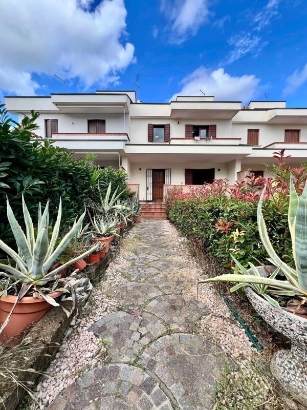 casa indipendente in vendita a Rubano in zona Sarmeola