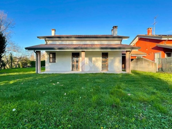 casa indipendente in vendita a Rubano
