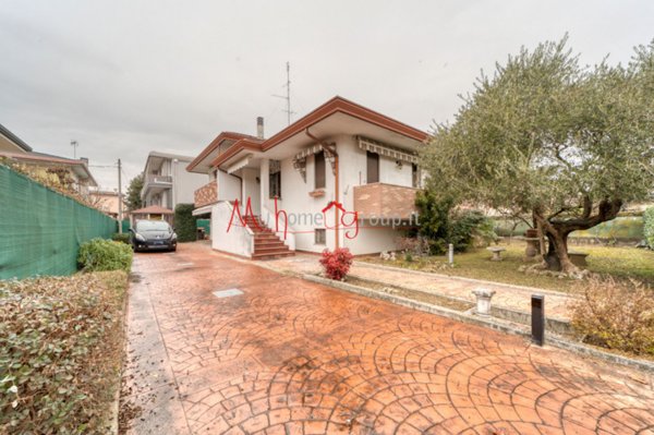 casa indipendente in vendita a Rubano