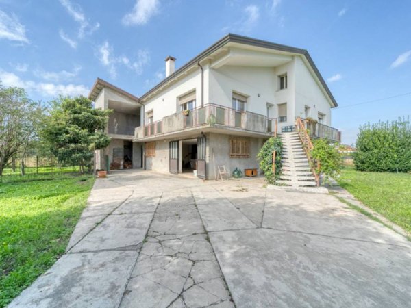 casa indipendente in vendita a Rubano in zona Sarmeola