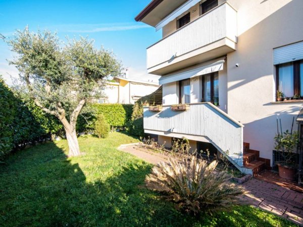 casa indipendente in vendita a Rubano in zona Bosco