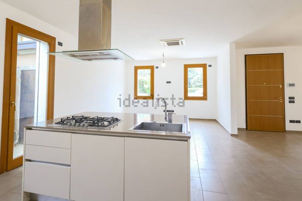 casa indipendente in vendita a Rubano in zona Sarmeola