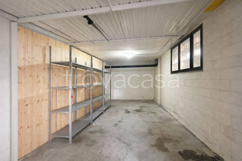 locale di sgombero in vendita a Rubano in zona Sarmeola