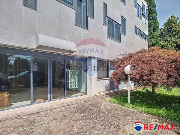 capannone in vendita a Rubano