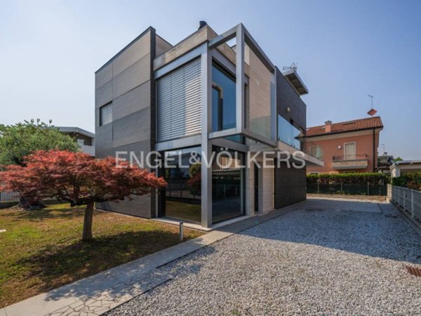 casa indipendente in vendita a Rubano in zona Sarmeola