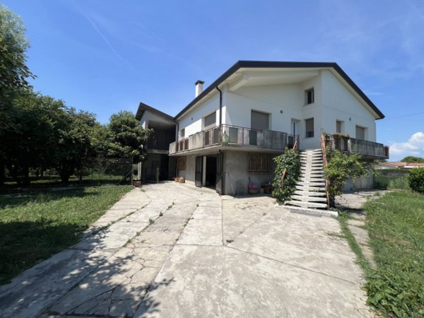 casa indipendente in vendita a Rubano in zona Sarmeola