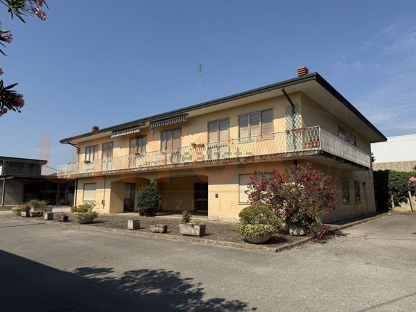 appartamento in vendita a Rubano in zona Sarmeola