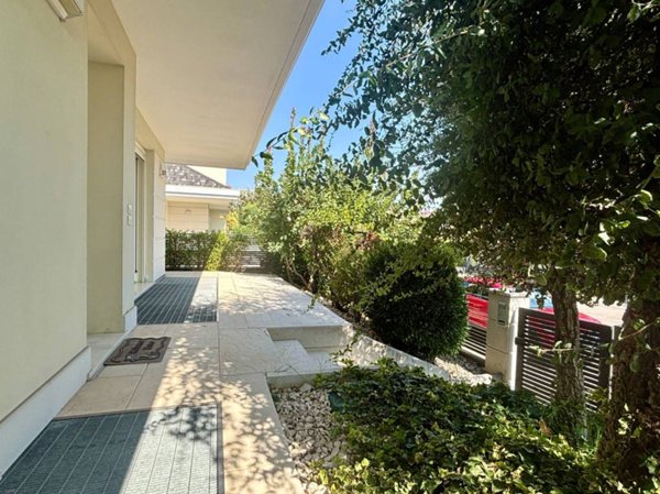 casa indipendente in vendita a Rubano in zona Sarmeola