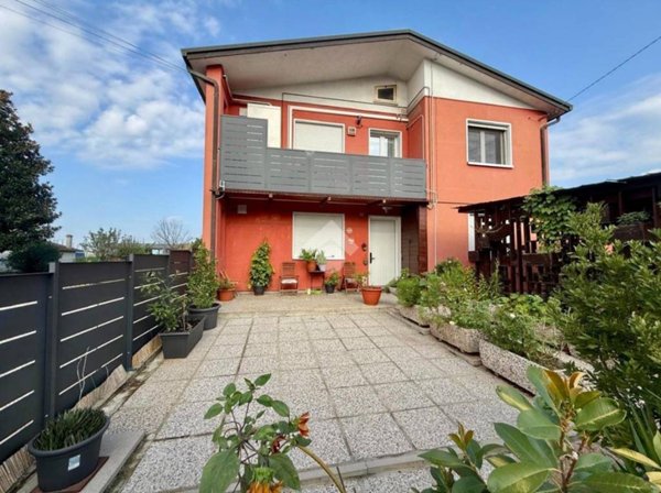 casa indipendente in vendita a Rubano in zona Bosco
