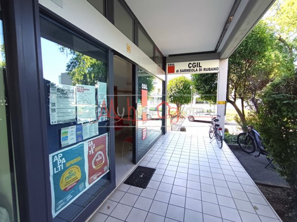 ufficio in vendita a Rubano in zona Sarmeola