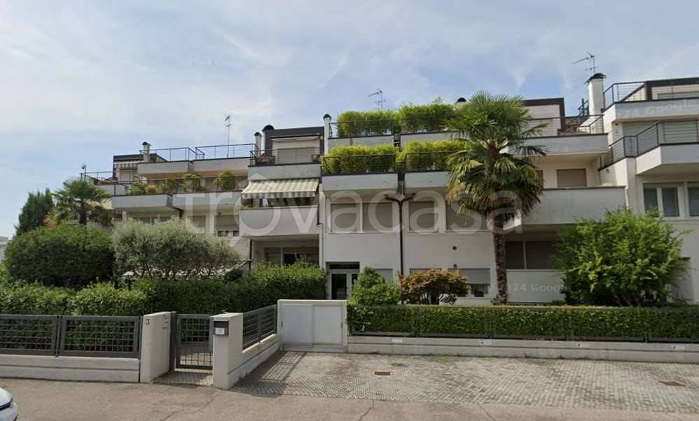 appartamento in vendita a Rubano in zona Sarmeola
