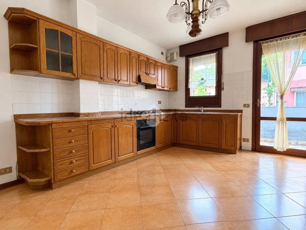 appartamento in vendita a Rubano in zona Sarmeola