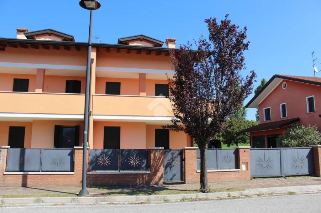 casa indipendente in vendita a Saccolongo