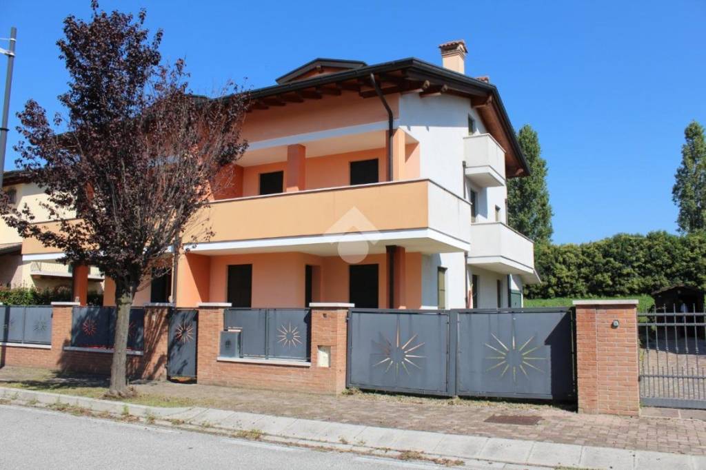 casa indipendente in vendita a Saccolongo
