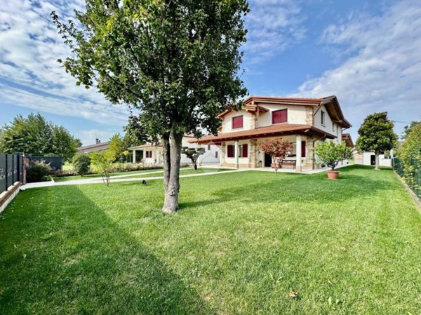 casa indipendente in vendita a Saccolongo