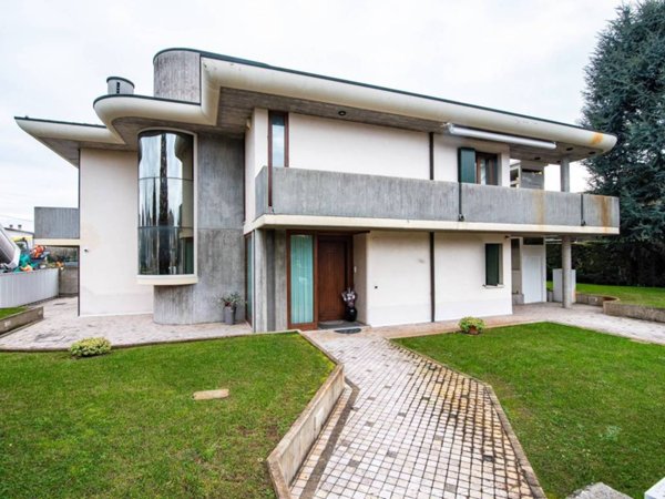 casa indipendente in vendita a Saccolongo