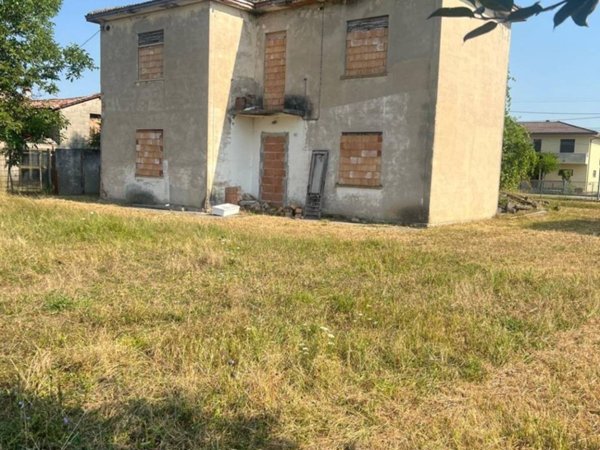 casa indipendente in vendita a Saccolongo