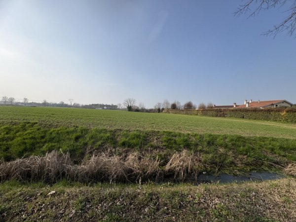 terreno edificabile in vendita a Saccolongo