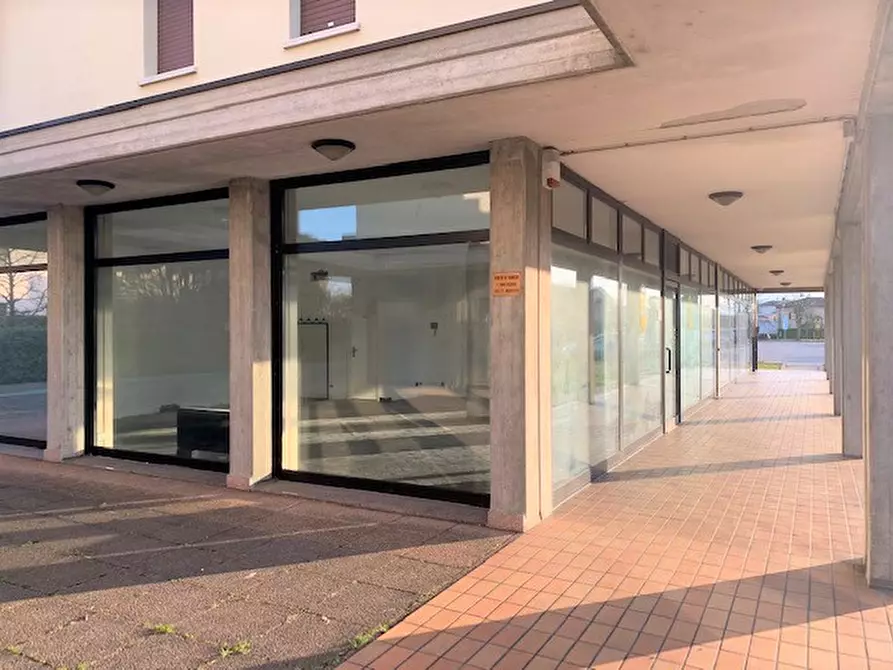 negozio in vendita a Saccolongo in zona Creòla