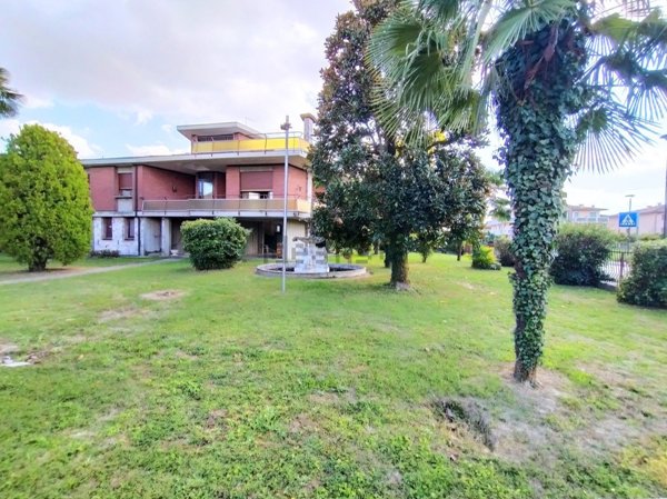 casa indipendente in vendita a San Giorgio delle Pertiche in zona Cavino