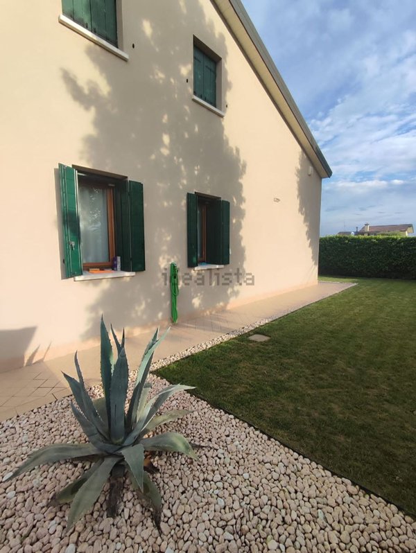 appartamento in vendita a San Giorgio delle Pertiche in zona Arsego
