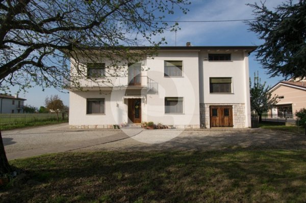 casa indipendente in vendita a San Giorgio delle Pertiche in zona Arsego
