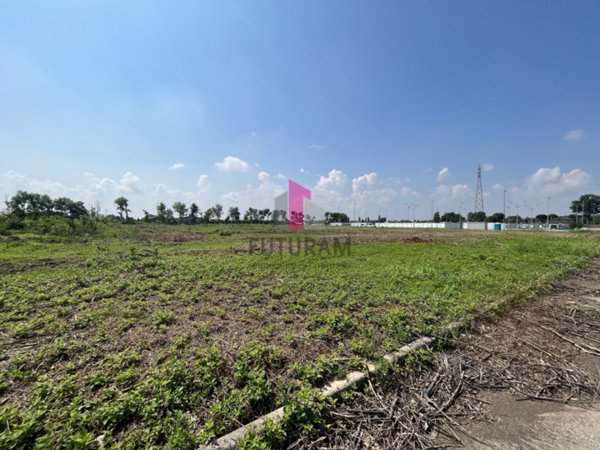 terreno edificabile in vendita a San Giorgio delle Pertiche in zona Arsego
