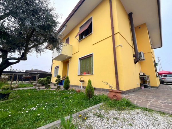 appartamento in vendita a San Giorgio delle Pertiche