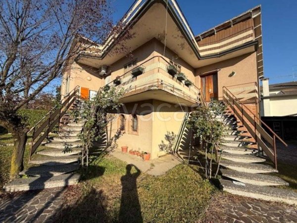 casa indipendente in vendita a San Giorgio delle Pertiche in zona Arsego