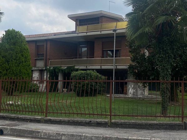 casa indipendente in vendita a San Giorgio delle Pertiche in zona Cavino
