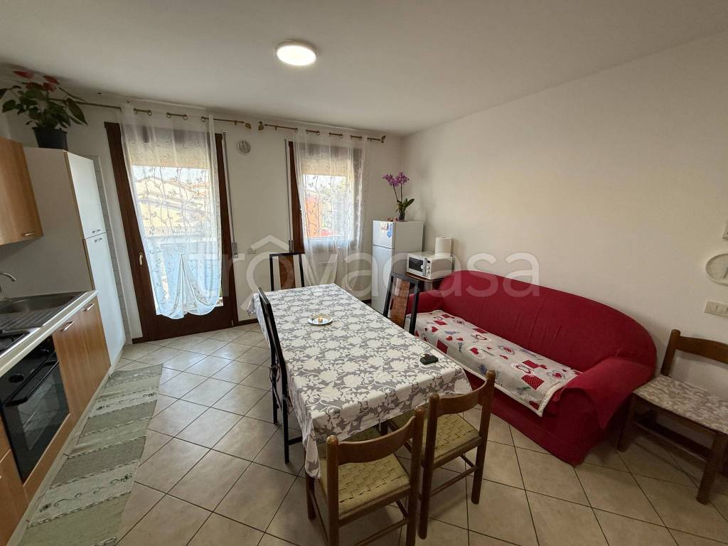 appartamento in vendita a San Giorgio delle Pertiche in zona Cavino