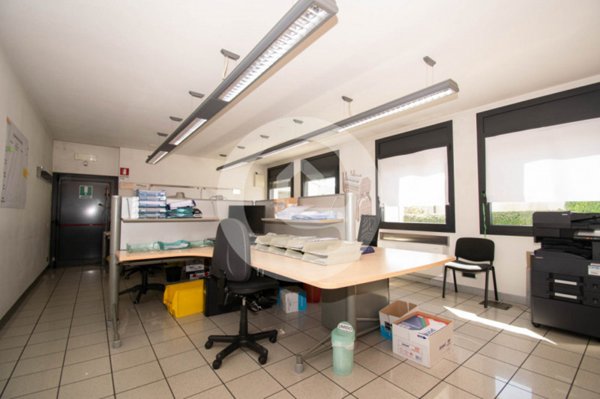 capannone in vendita a San Giorgio delle Pertiche in zona Arsego